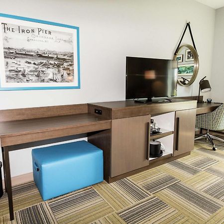 Hampton Inn & Suites Syracuse North Airport Area North Syracuse Buitenkant foto