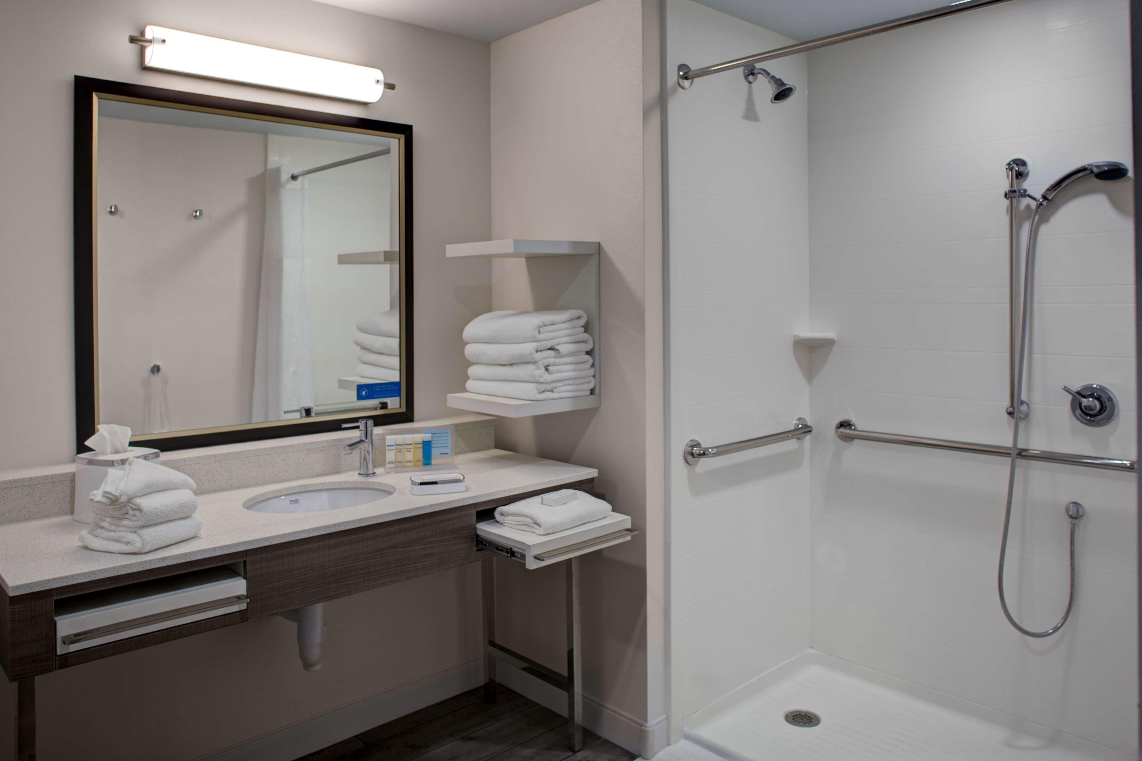 Hampton Inn & Suites Syracuse North Airport Area North Syracuse Buitenkant foto