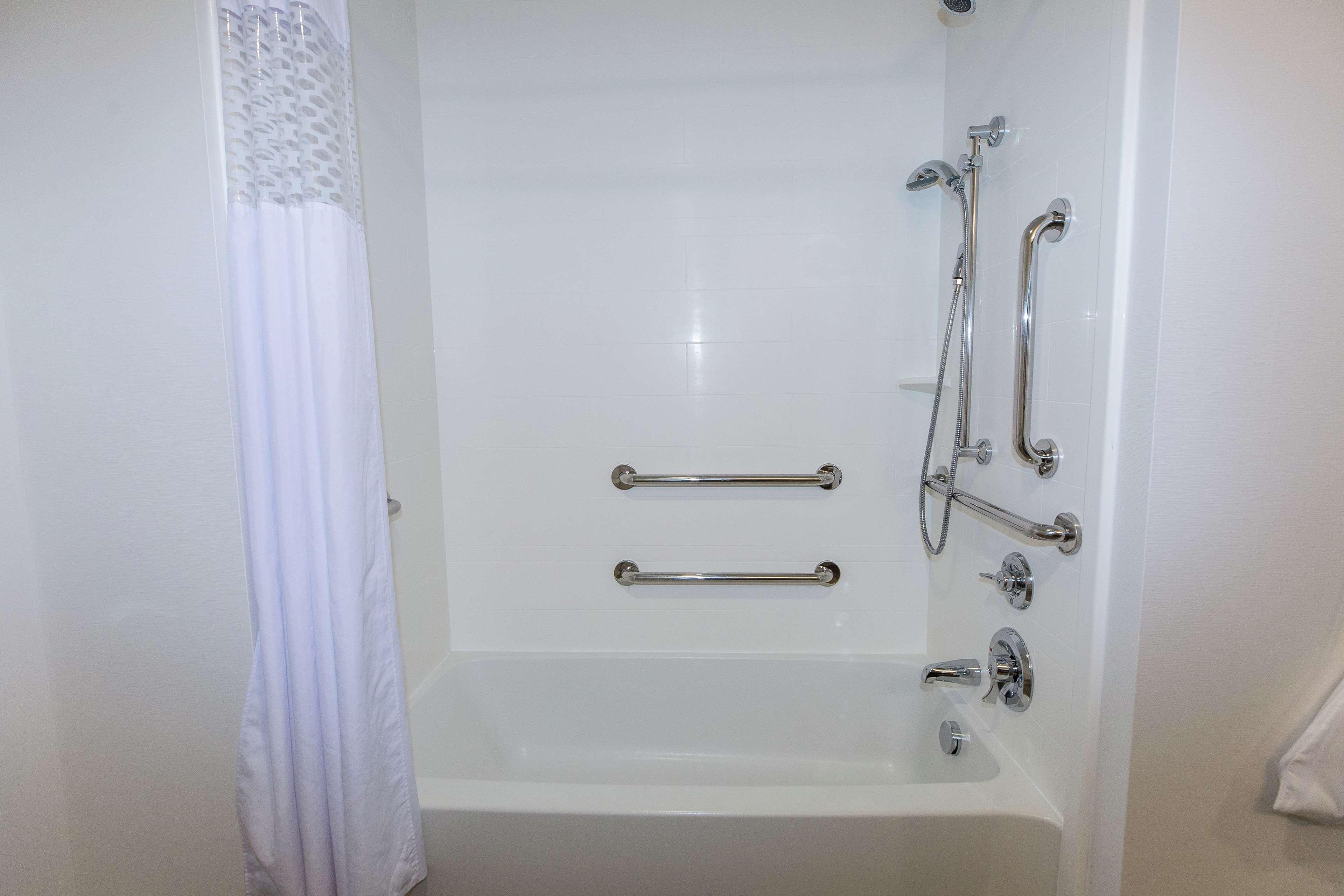 Hampton Inn & Suites Syracuse North Airport Area North Syracuse Buitenkant foto